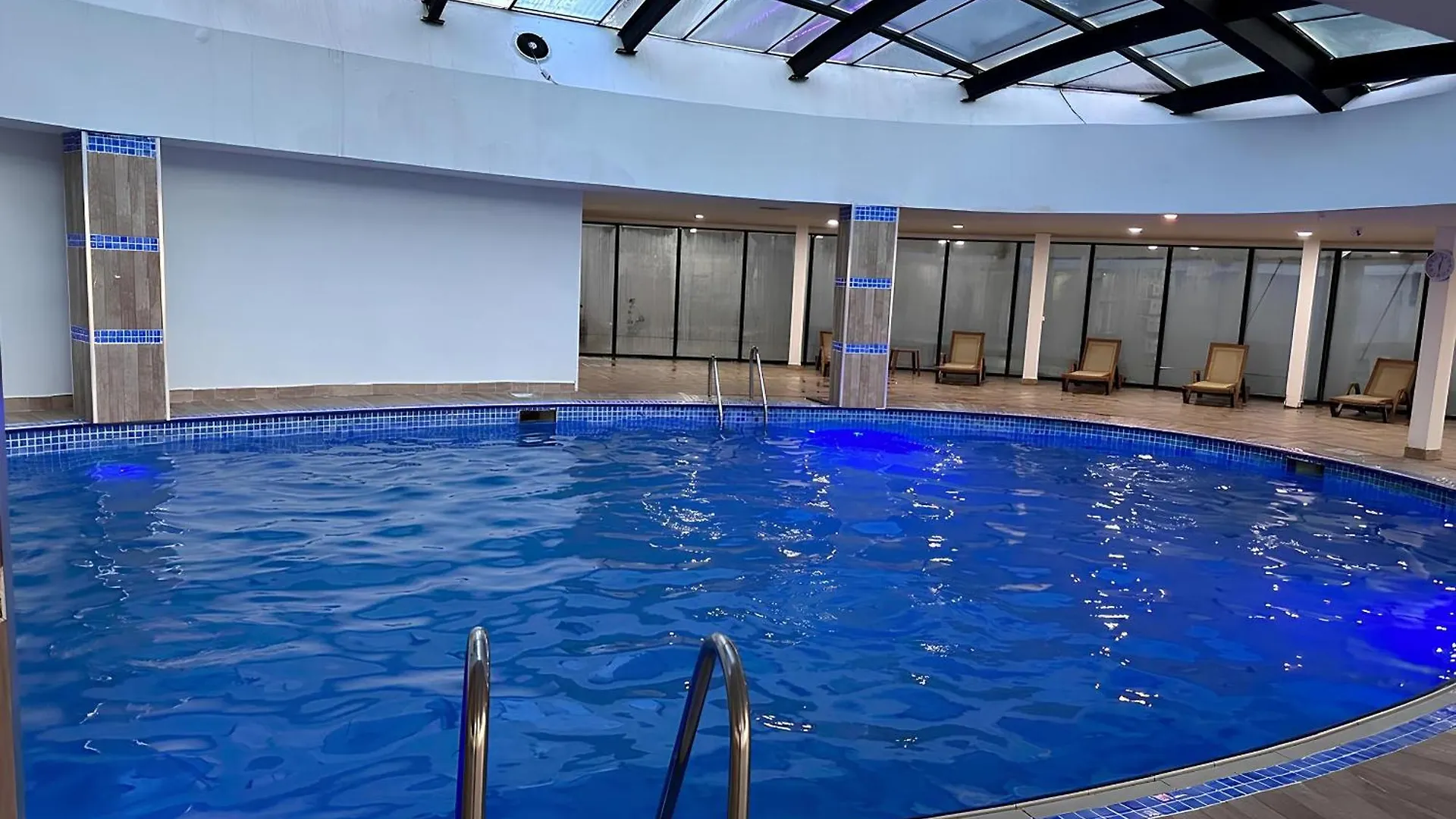 Panorama In Orbi Complex City Center Suite Sea View Μπατούμι 5*,